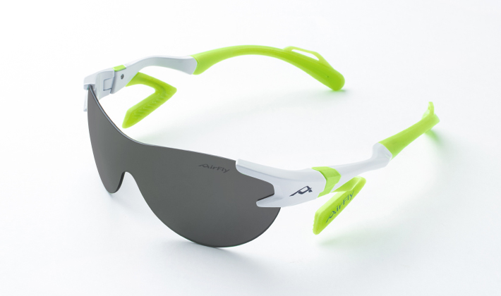 スポーツアイウェア　スポーツサングラス　選び方　偏光レンズ　紫外線UV 鯖江