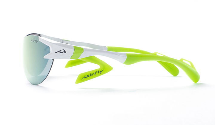 スポーツサングラス　スポーツアイウェア　鯖江　301 紫外線UV　選び方　